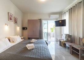 Rhoe Seaside Apartments 5