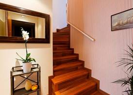 Inside Barcelona Apartments Mercat 4