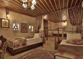 Aren Cave Hotel And Art Gallery 3