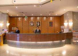 Aavri Hotel 5
