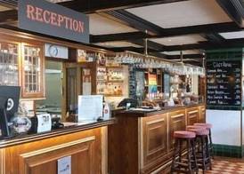 Hotel Bishops Arms Mora 3