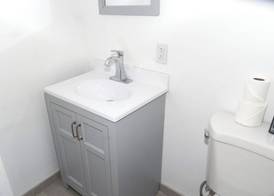Hotel Mini Inc 4