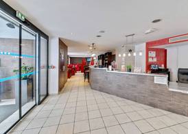 HOTEL RESTAURANT PARIS PACIFIC PARIS-VILLEJUIF- PRES DU METRO L'HAY LES ROSES LIGNE 14 - Direct PARIS-AEROPORT ORLY ET INSTITUT GUSTAVE ROUSSY 3
