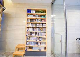 QuintessaHotel TokyoHaneda Comic&Books 4