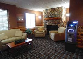 American Inn and Suites Houghton Lake 4