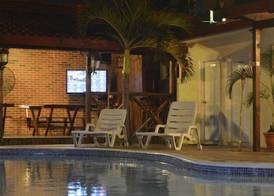 TRAVEL SUITES 3