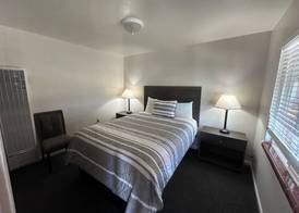 Lee Vining Motel 4