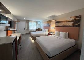 Days Inn by Wyndham Granbury 4