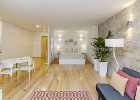 Oporto Local Studios 3