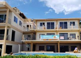 Club Rooms At Popeyes Beach Resort 4