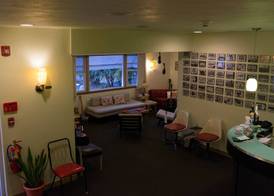 Holiday Music Motel 2