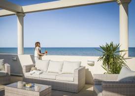 Hotel Riviera 4