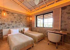 Izz Getaway – Adults Only 4