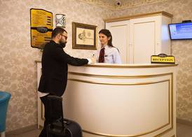 Empire Suite Hotel 4