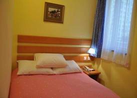 Home Inn Yanshaxinyuanli 2