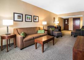 Quality Inn & Suites Towanda 4