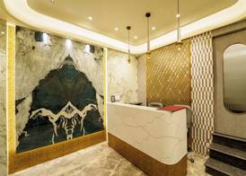 La Hotel Metro near BKC 4