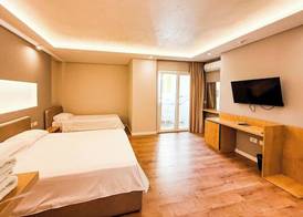 Zena Hotel 2