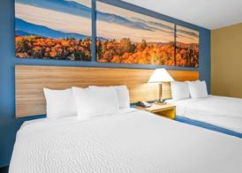 Days Inn by Wyndham Renfro Valley Mount Vernon 5