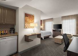 Staybridge Suites INDIANAPOLIS-AIRPORT by IHG 5