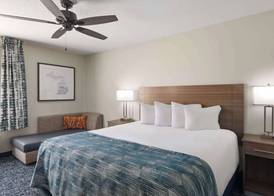 Baymont by Wyndham Mt. Pleasant 4