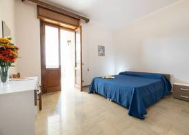 Appartamenti Carpediem San Giovanni 4