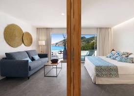Bahia Suites Camp de Mar 4
