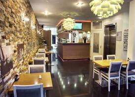 Hotel Larende 2