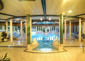Burghotel Am Hohen Bogen 4