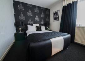 The Burnside Hotel 2