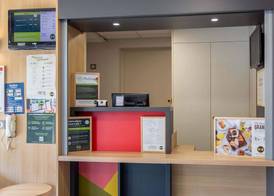 B&B HOTEL CHATEAUROUX Aéroport 4