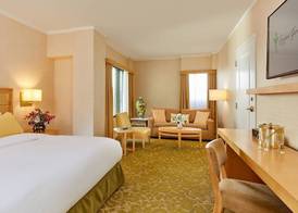 Orchard Garden Hotel 4