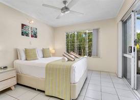 Seascape Holidays at The Queenslander 4