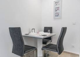 Stylish 1BR Studio In Central Vienna 4