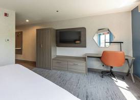 Holiday Inn Express BELLINGHAM by IHG 4