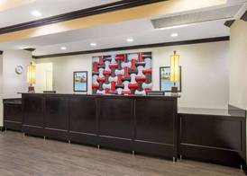 La Quinta by Wyndham Conway 2