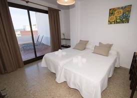 Apartamentos Mestret 3