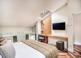 DBH – Boutique Hotel Lake Como 4