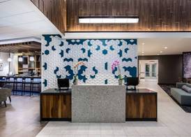 Hyatt Place Delano 3