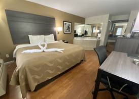 Quality Inn Branson - Hwy 76 Central 5
