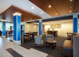 Holiday Inn Express & Suites BELOIT by IHG 3