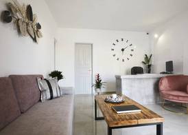 Alyvia Suites 2