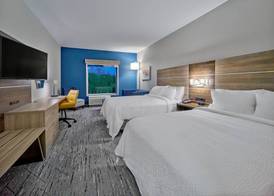Holiday Inn Express & Suites HUNTSVILLE – SPACE CENTER by IHG 5