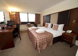 Normandy Hotel (Near Glasgow Airport) 4