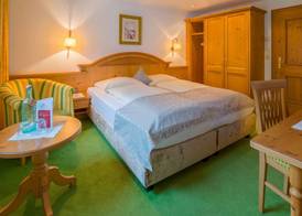 Hotel-Garni Jakober - B&B und Appartements 5