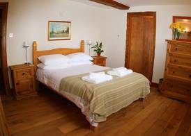 Middlewick Holiday Cottages 2