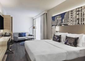 Courtyard by Marriott Hamburg City 4