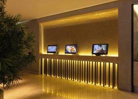 LiT BANGKOK Hotel 2