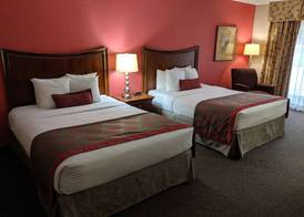 Ramada by Wyndham Raleigh 4