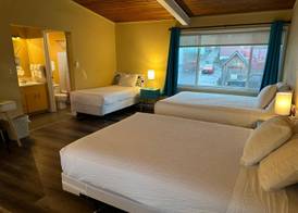 Atomic Motel 4